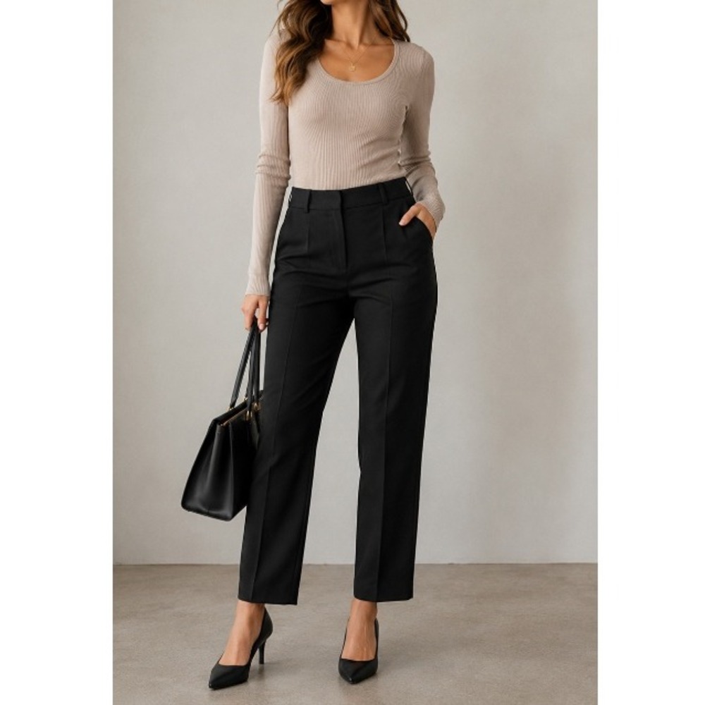 Banana Republic Women's Black Ryan Straight Pants Petite Size 4‎ NWT